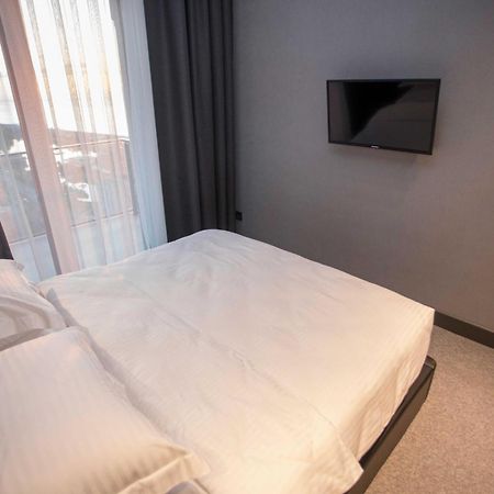 Gumbati Apart Hotel Батуми Екстериор снимка