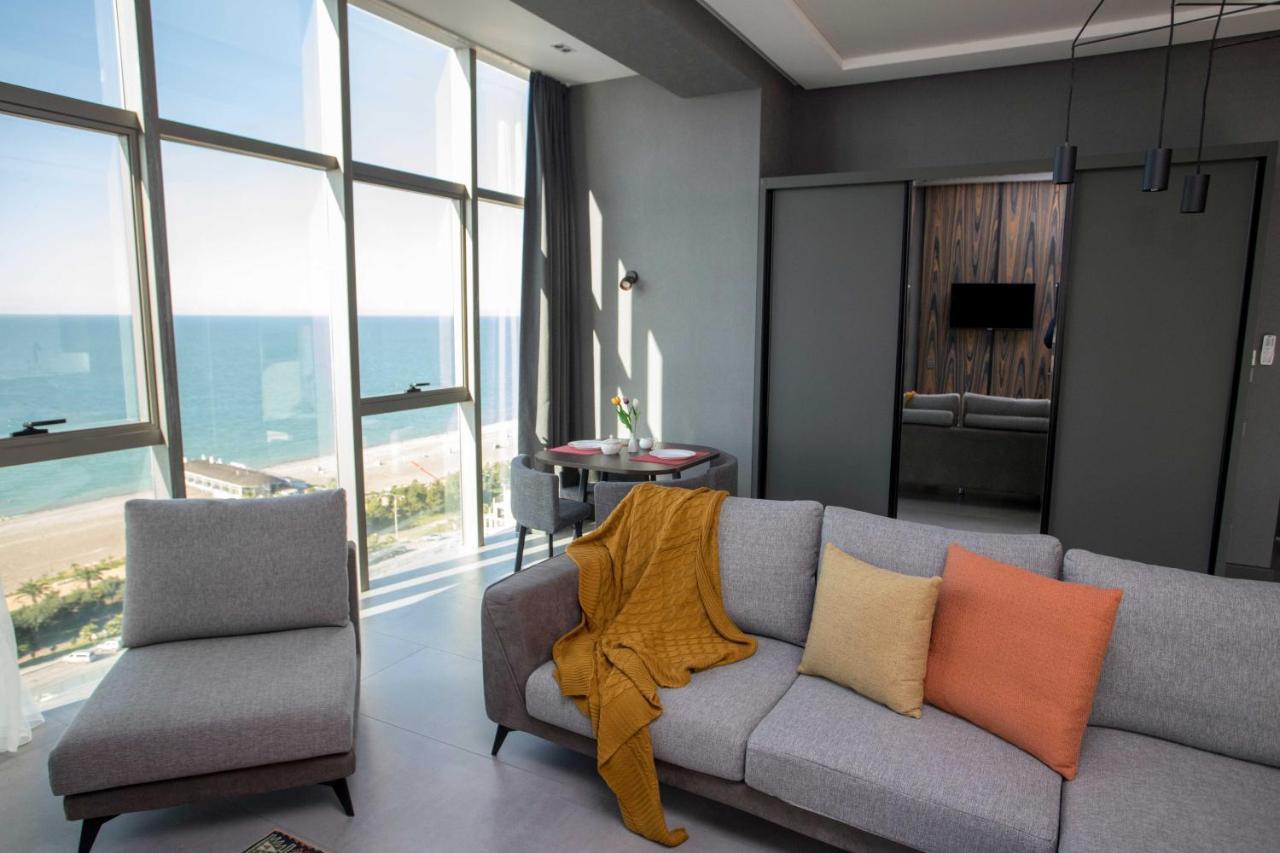 Gumbati Apart Hotel Батуми Екстериор снимка
